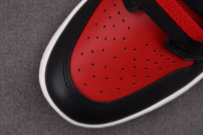 Air Jordan 1 Retro High 