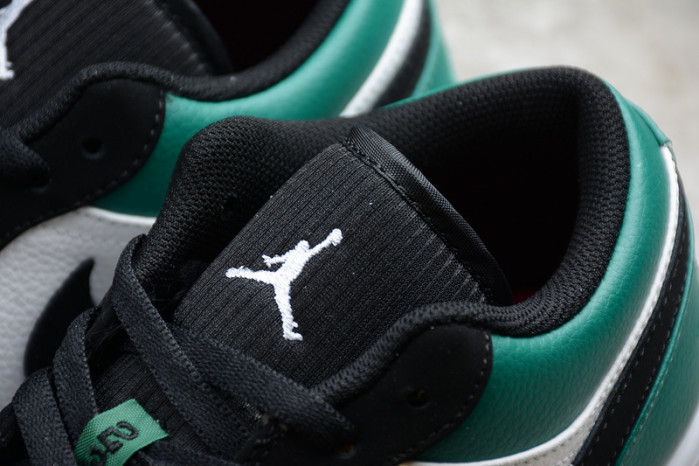 jordan 1 low mystic green 553558-113