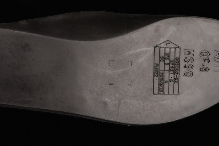 air jordan 1 high og “stealth” 555088-037