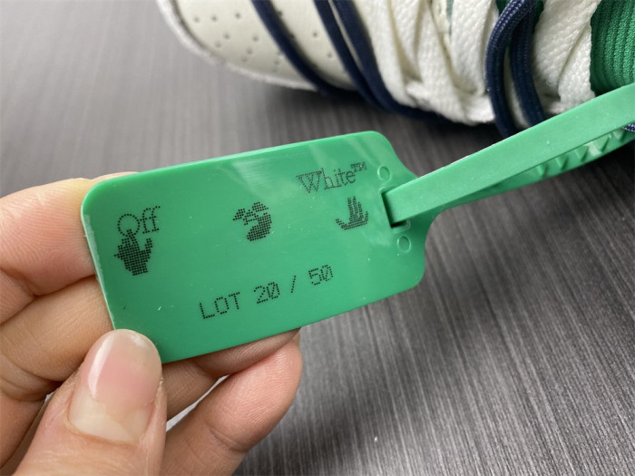 ofw x dunk low “20 of 50” dj0950-115