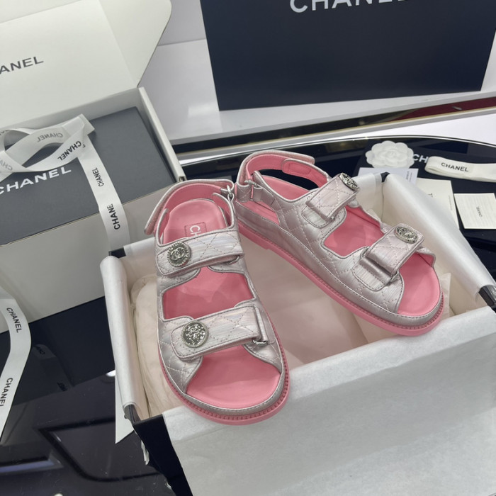 chane* sandal26