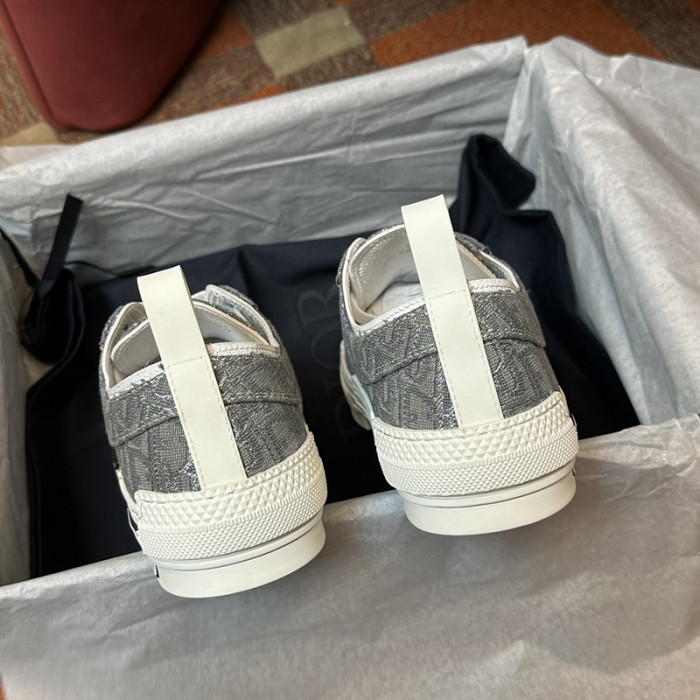 DIO* SNEAKERS B30 T0000-224