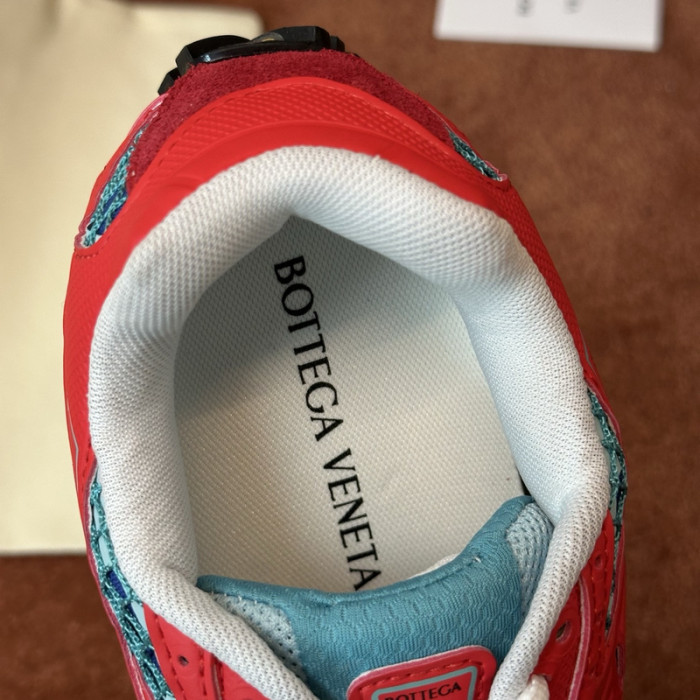 BOTTEGA VENETA SNEKAERS