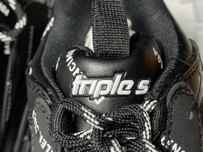 triples trainer sneakers letters 2000015
