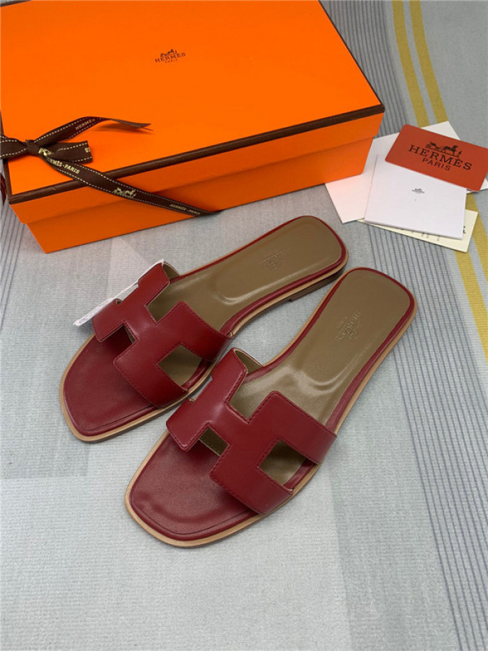 herme* sandal h35