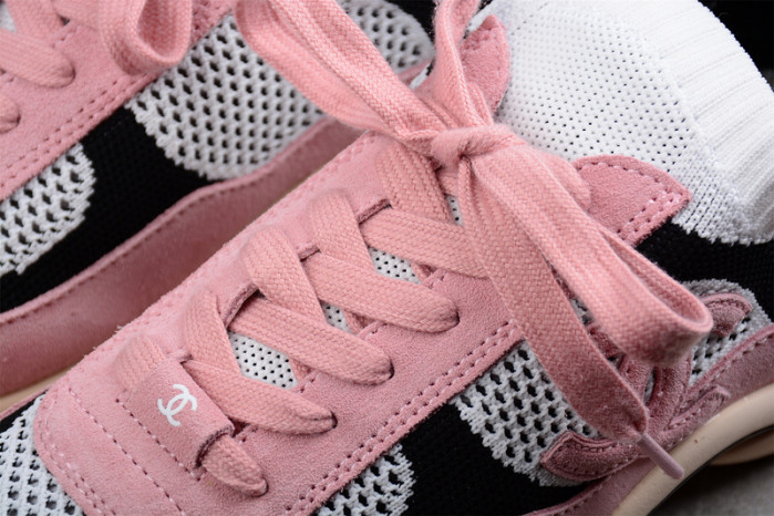 chane* snekaers c000008