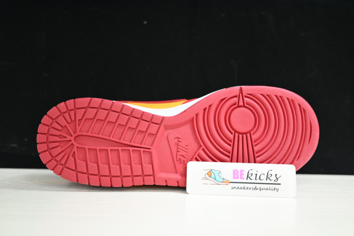 nike dunk low midas gold dd1391-701