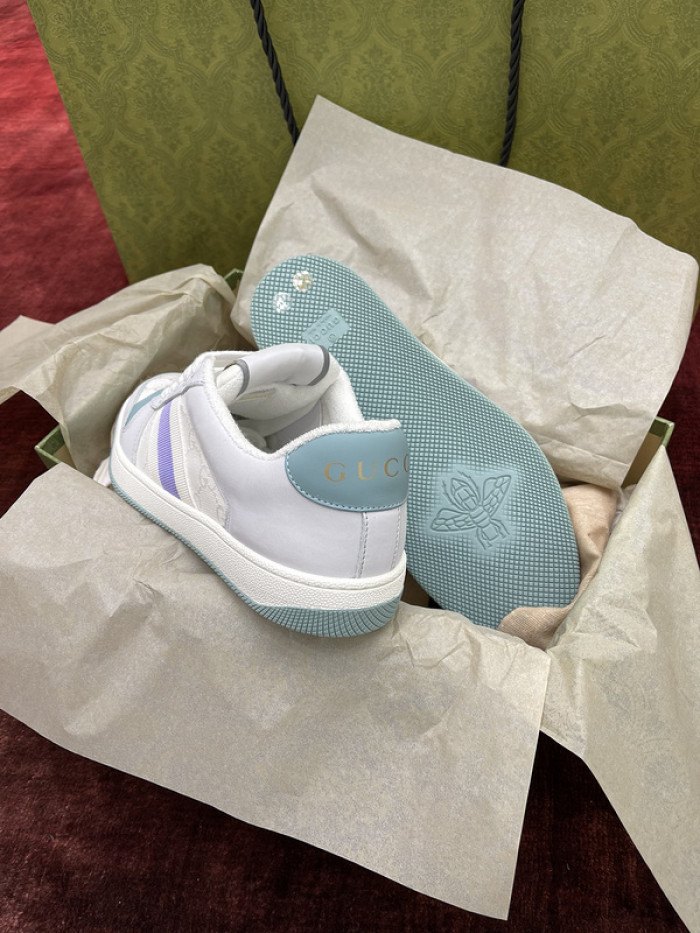 G*u*i* trainer sneaker 124