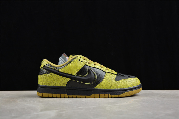 Nike Dunk Low QS Halloween Skull HV6103-300