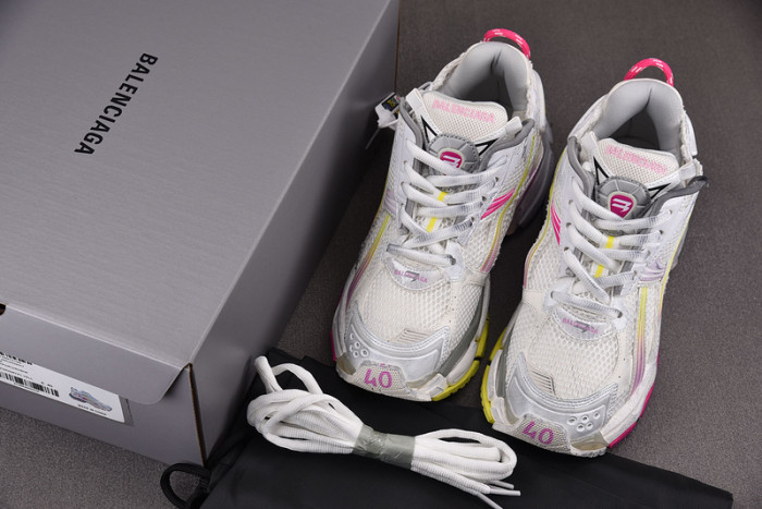 Balenciaga runner WRUNG9517