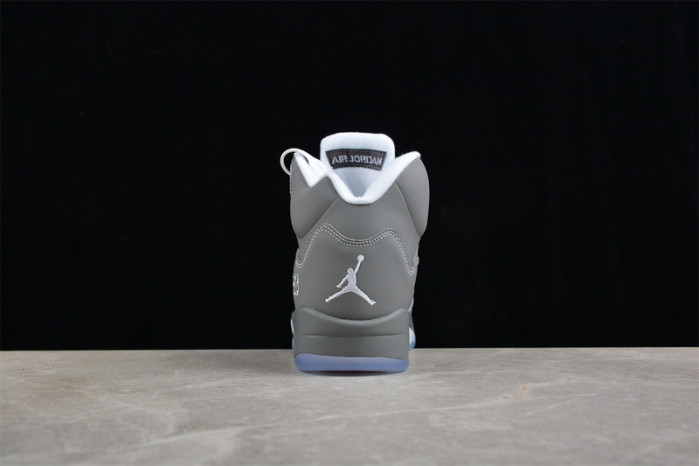 Air Jordan 5 Retro Wolf Grey 136027-005