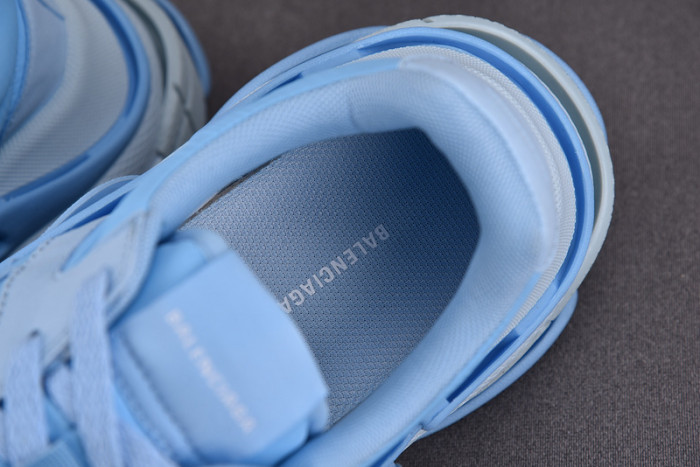 triples trainer sneakers 2000048