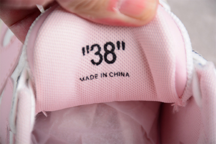 OFW OOO Low Out Of Office White Pink OWIA259R21LEA0010131