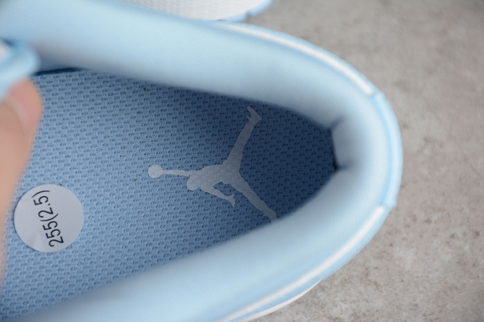 air jordan 1 low white ice blue dc0774-141