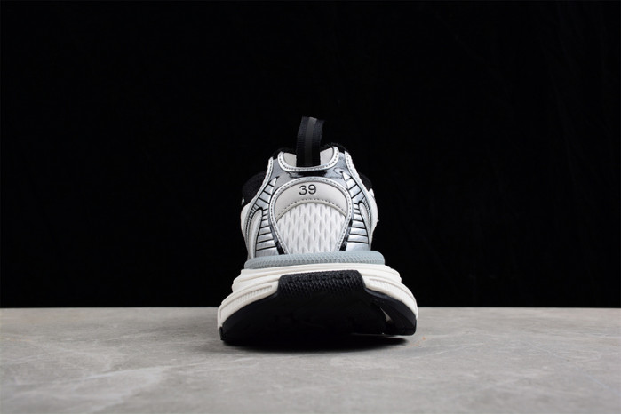 Ba*len*cia*ga phantom sneaker w1rb52801