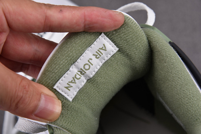 air jordan 4 wmns “oil green” aq9129-103