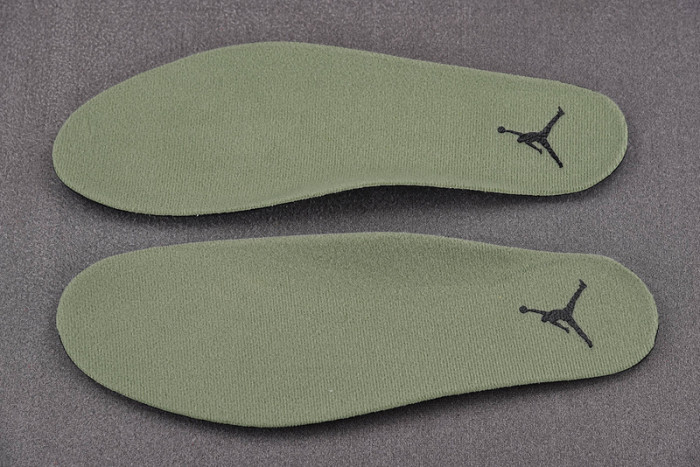 air jordan 4 wmns “oil green” aq9129-103