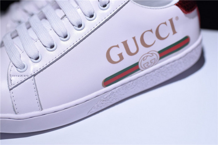 G*u*i ace embroidered low-top sneaker with logo