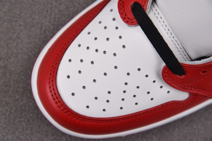 Air Jordan 1 Retro Low OG Chicago (2025) HQ6998-600