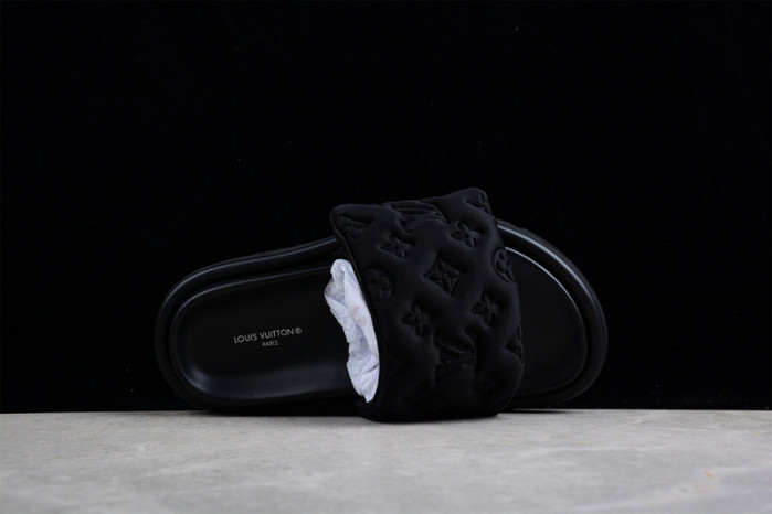 l&v slipper black 20