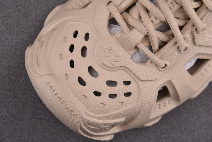 balenciag* hd lace-up sneaker w3ces9300