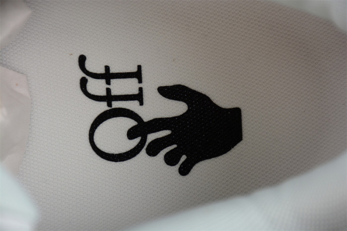 OFW Out Of Office "OOO" Low White White OWIA259C99LEA0010100