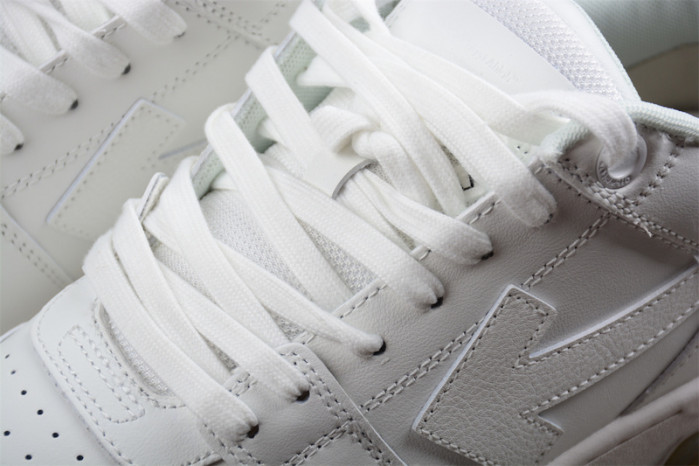 OFW Out Of Office "OOO" Low White White OWIA259C99LEA0010100