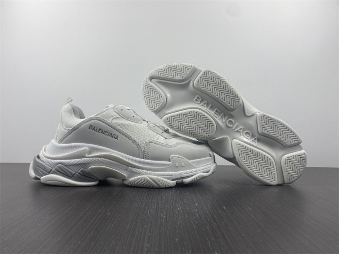 triples trainer sneakers 2000047