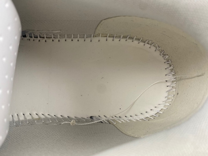 OW OUT OF OFFICE LOW TOPS OW3