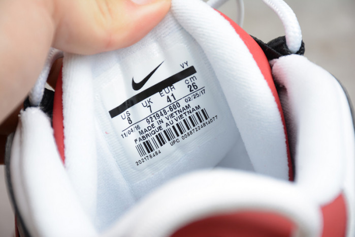 air more uptempo
