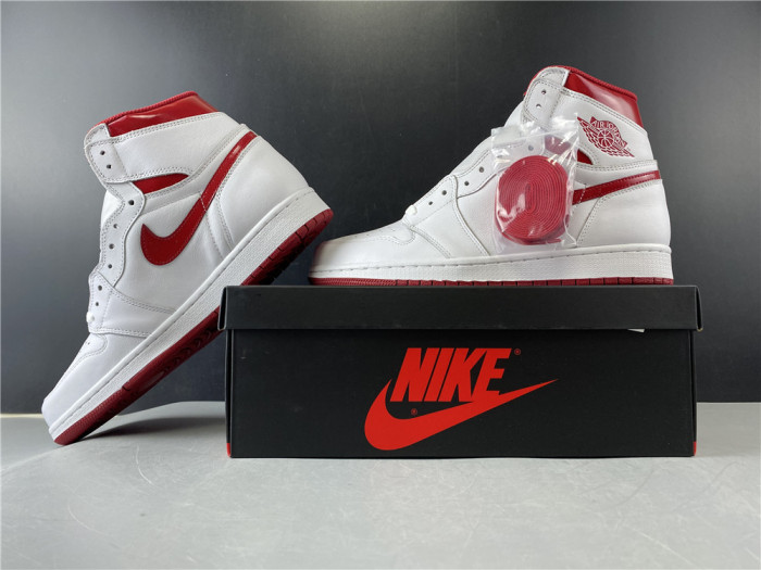 air jordan 1 retro high og “metallic red” 555088-103