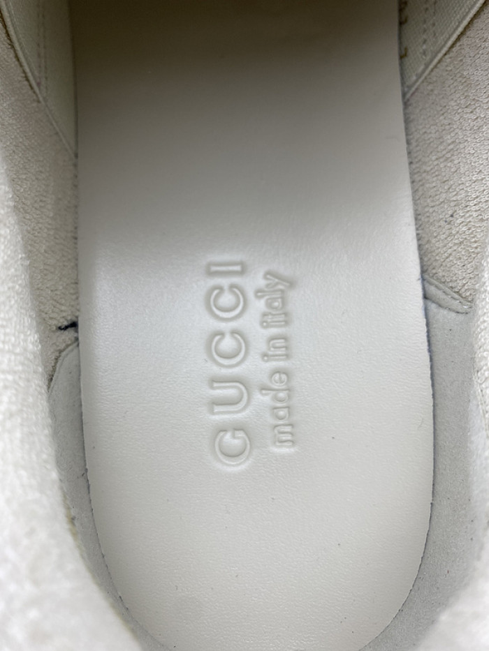 G*u*i* trainer sneaker 117