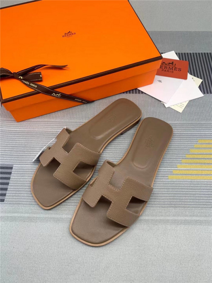 herme* sandal h50