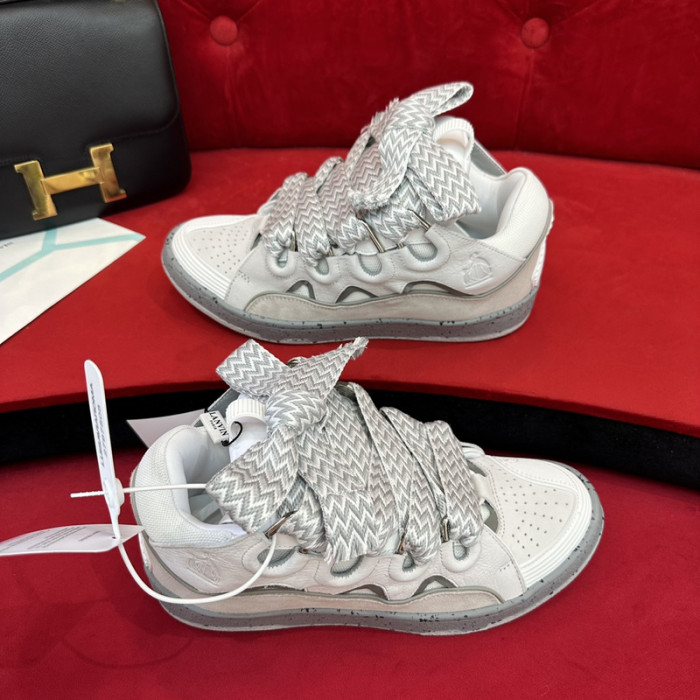 lavin sneaker23