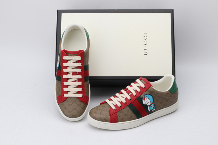 G*u*i* trainer sneaker64