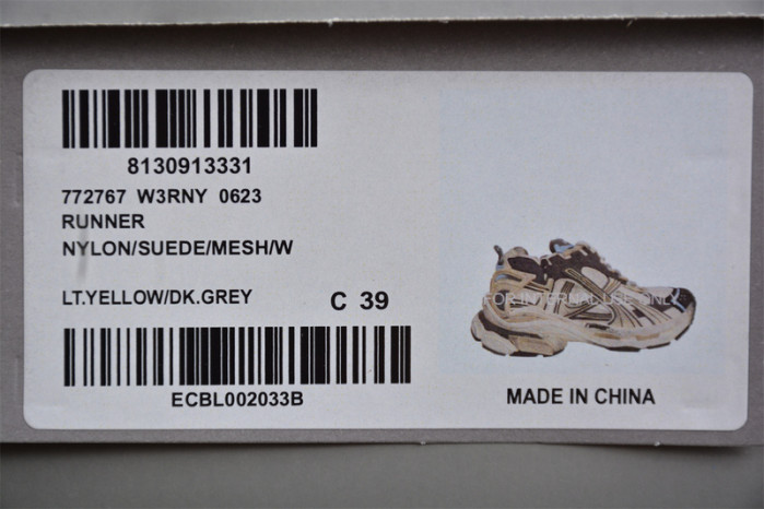Balenciaga runner W3RNY0623