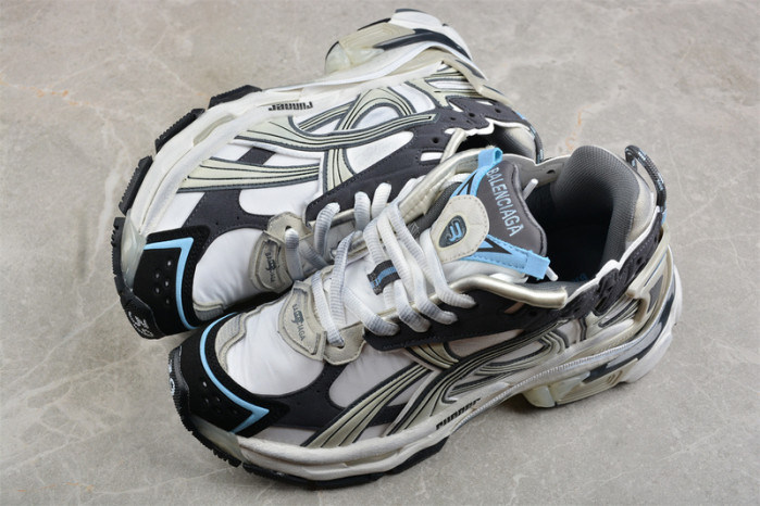 Balenciaga runner W3RNY0623