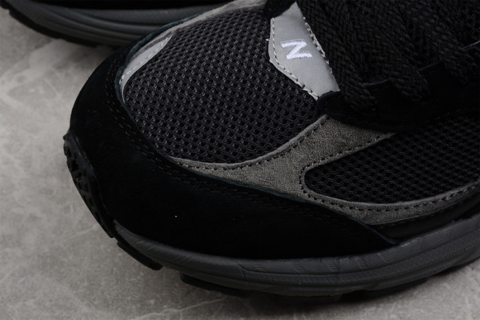 new balance 2002r black dark grey white m2002rr1