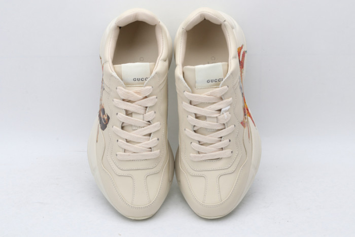 G*u*i* trainer sneaker32
