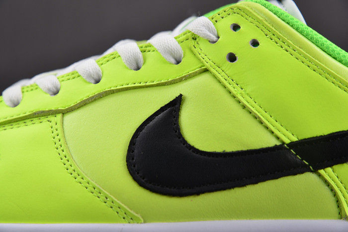 nike dunk low glow in the dark fj4610-702