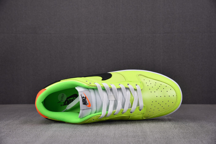 nike dunk low glow in the dark fj4610-702