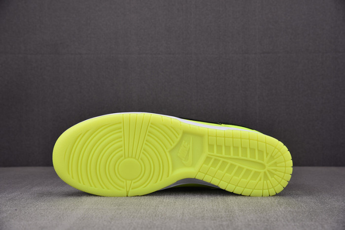 nike dunk low glow in the dark fj4610-702