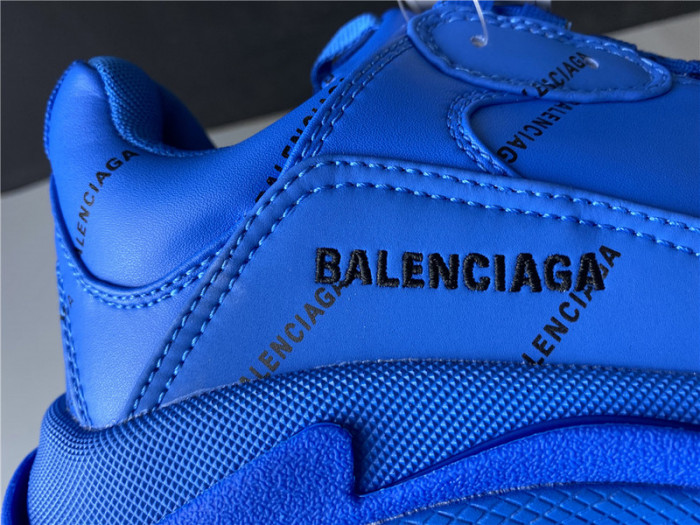 triples trainer sneakers letters 2000017