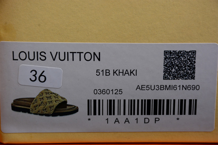 l&v slipper brown 19