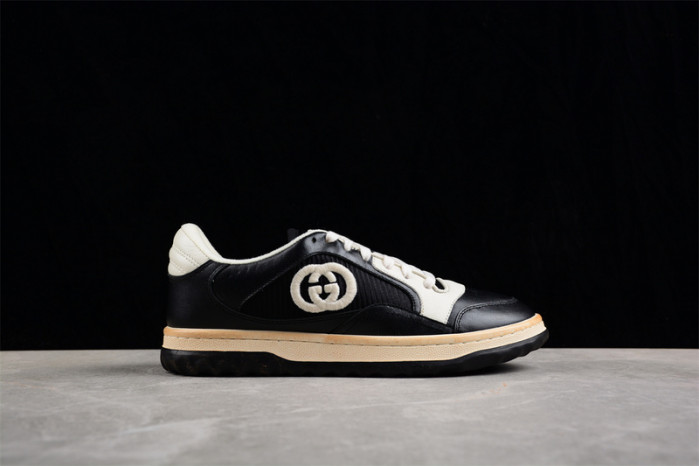 G*u*i* trainer sneaker 101