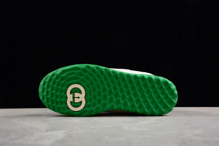 G*u*i* trainer sneaker 102