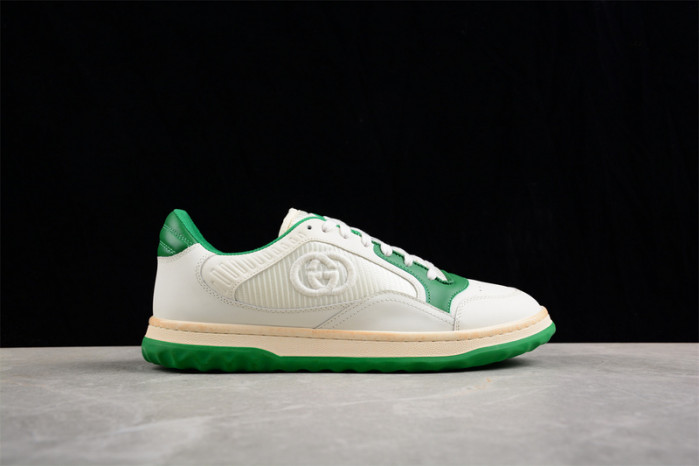 G*u*i* trainer sneaker 102