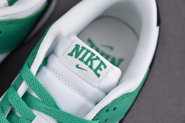 nike dunk low celtics fn3612-300