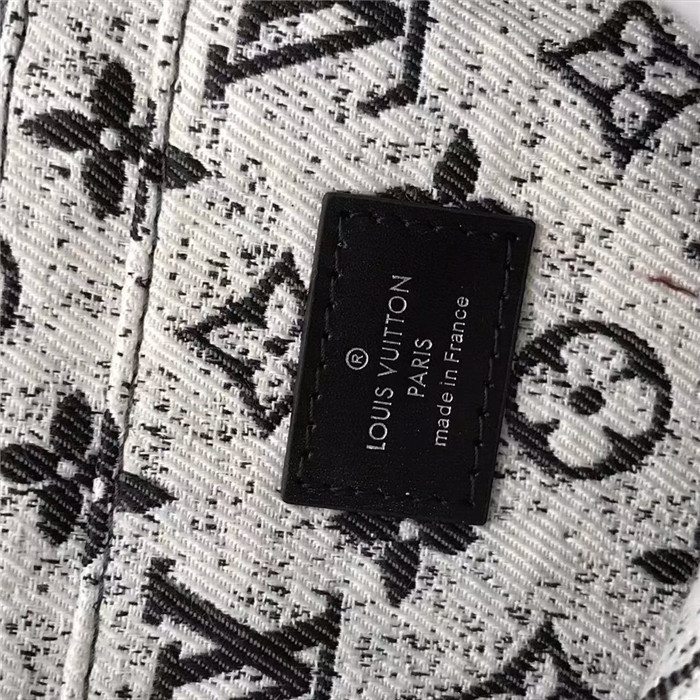 LV Onthego Handbag 3436865