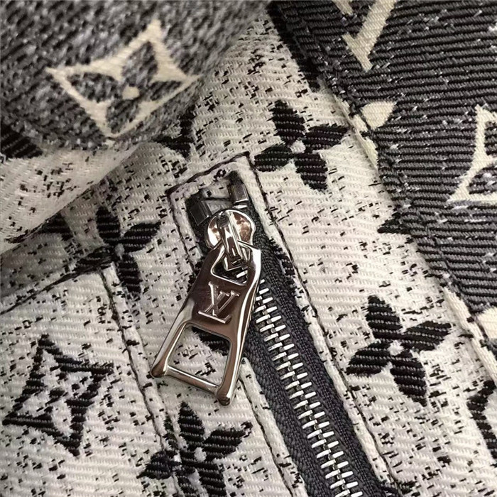 LV Onthego Handbag 3436865